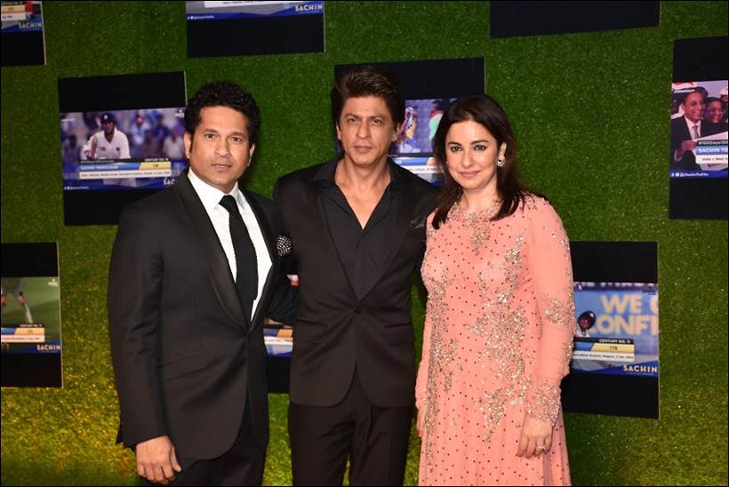 shah rukh khan, shah rukh khan sachin tendulkar, sachin a billion dreams premiere photos