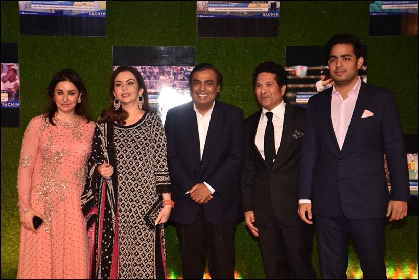 sachin a billion dreams, sachin tendulkar, mukesh ambani, neeta ambani, sachin tendulkar, sachin tendulkar image