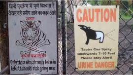 funny signs, zoo, zoo signs, funny signboards, funny zoo signboards, zoo hilarious signs, hilarious signboards, sarcastic signboards, viral news, indian express, trending news, funny news
