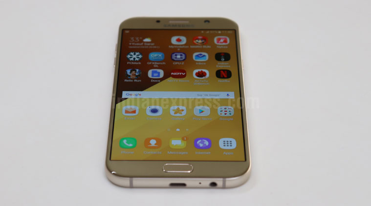 Kreek Wantrouwen uitlaat Samsung Galaxy A7 (2017) review: Premium design, great camera | Technology  News,The Indian Express