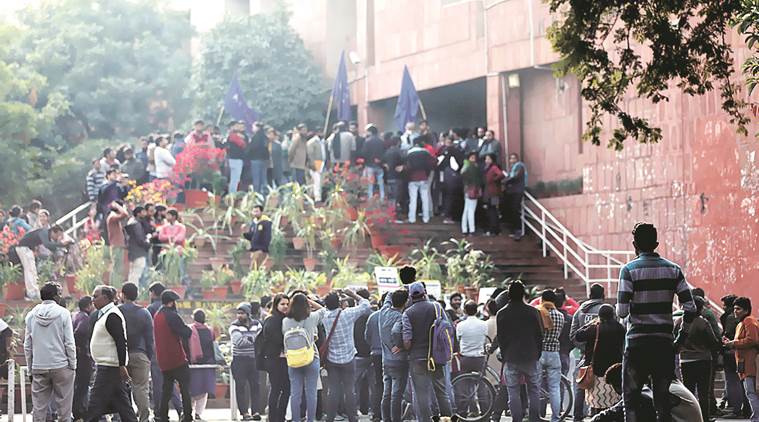 JNU, JNU academic council, JNU seats, JNU admissions, JNU administration cuts admissions, JNUTA, Indian Express