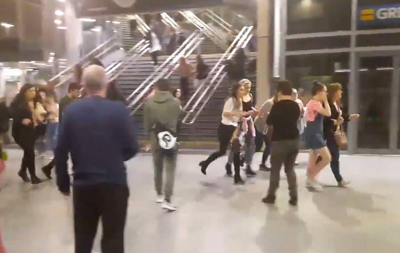 Manchester attack, Manchester terror attack, manchester concert attack, ariana grande concert, ariana grande concert blast, grande concert blast, blast news, international news, world news, indian express news, latest news