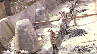 pcmc, pimpri chinchwad manual scavengers, manual scavenger health risk, pimpri chinchwad municipal corporation, indian express