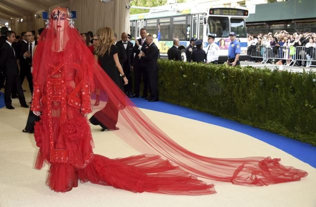 priyanka chopra, priyanka chopra met gala, priyanka chopra best dressed, deepika padukone, deepika padukone met gala, best dressed met gala, celebrities met gala, rihanna, gigi hadid, madonna, katy perry, celine dion, kendall jenner, halle berry, rita ora, nicki minaj, met gala red carpet, met gala 2017, met gala red carpet hits and misses, met gala best and worst dressed, hollywood celebs, hollywood met gala, met gala fashion, fashion, fashion news, indian express, indian express news