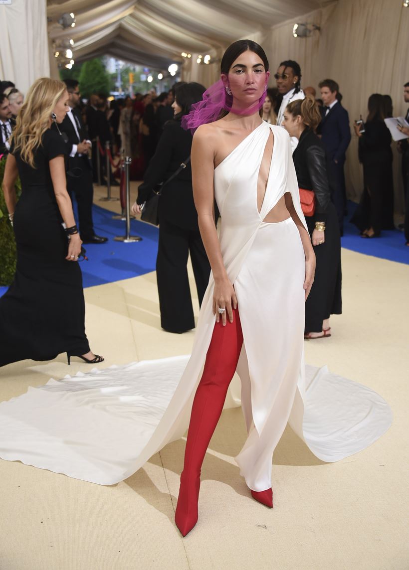 priyanka chopra, priyanka chopra met gala, priyanka chopra best dressed, deepika padukone, deepika padukone met gala, best dressed met gala, celebrities met gala, rihanna, gigi hadid, madonna, katy perry, celine dion, kendall jenner, halle berry, rita ora, nicki minaj, met gala red carpet, met gala 2017, met gala red carpet hits and misses, met gala best and worst dressed, hollywood celebs, hollywood met gala, met gala fashion, fashion, fashion news, indian express, indian express news