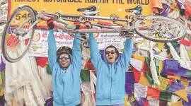 Manali, Khardung La, Visually-impaired, cycle expedition, indian express news, pune news