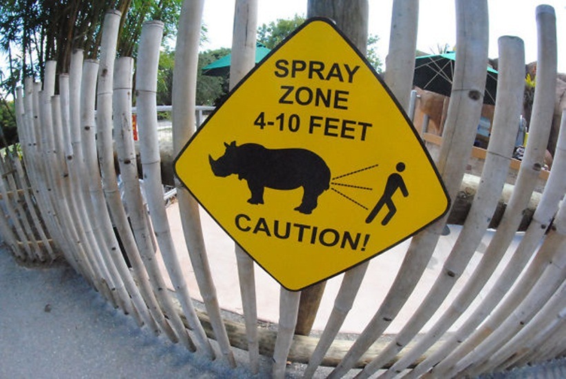 funny signs, zoo, zoo signs, funny signboards, funny zoo signboards, zoo hilarious signs, hilarious signboards, sarcastic signboards, viral news, indian express, trending news, funny news