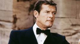 Roger MOORE, roger moore dead, roger moore cancer, roger moore tribute