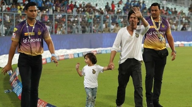 Shah Rukh Khan, Shah Rukh Khan abram, abram, srk abram pics, abram recent pics, abram ipl pics, abram srk pics, srk abram photos