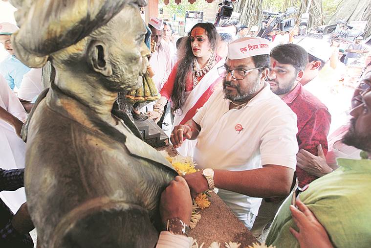 Raju Shetti, Raju Shetti Yatra, Atmakhels Yatra, Raju Shetti Atmakhels Yatra, Swabhimani Shetkari Sanghatana, Pune zilla parishad election rift, indian express news