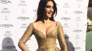 Sonam Kapoor | Sonam Kapoor, Sonam Kapoor HD Photos, Sonam Kapoor Videos,  Pictures, Age, Upcoming Movies, New Song and Latest News Updates | The  Indian Express