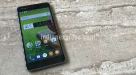 Smartron, Smartron srt.phone, Smartron Sachin Tendulkar, srt.phone, srt.phone Sachin Tendulkar, srt.phone review, srt.phone price, srt.phone Flipkart, srt.phone specs, mobiles, smartphones, technology, technology news