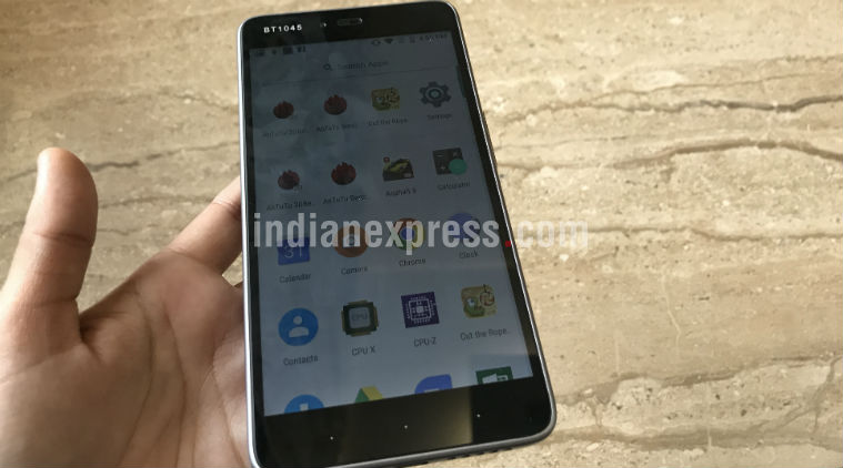 Smartron, Smartron srt.phone, Smartron Sachin Tendulkar, srt.phone, srt.phone Sachin Tendulkar, srt.phone review, srt.phone price, srt.phone Flipkart, srt.phone specs, mobiles, smartphones, technology, technology news