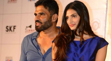 suniel shetty, athiya shetty, suniel shetty athiya shetty, suniel shetty actor, suniel shetty news, suniel shetty pics, athiya shetty pics, athiya shetty father suniel shetty, suniel shetty daughter athiya shetty