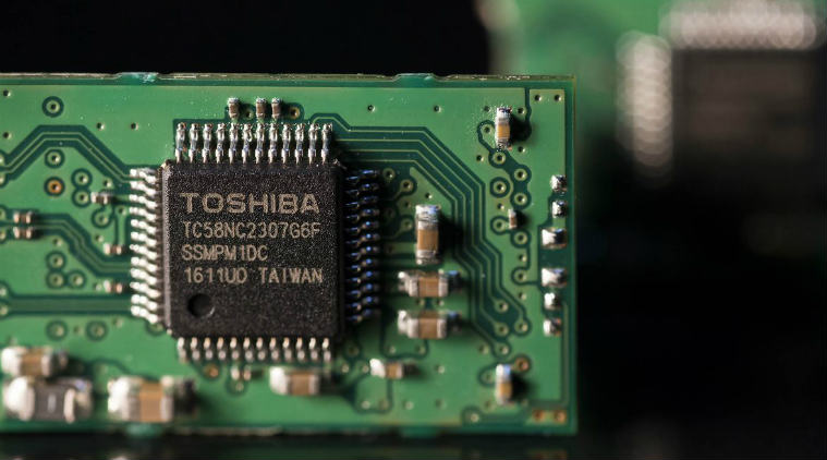 Toshiba Corp, Western Digital Corp, flash-memory joint venture ,flash memory facilities, bankruptcy protection, chip business, Toshiba's stock, Westinghouse electric nuclear unit, SanDisk Corp,Micron Technology, Samsung Electronics, SK Hynix, Broadcom Ltd, Innovation Network Corp, HonHai Precision industry,Technology,Technology news