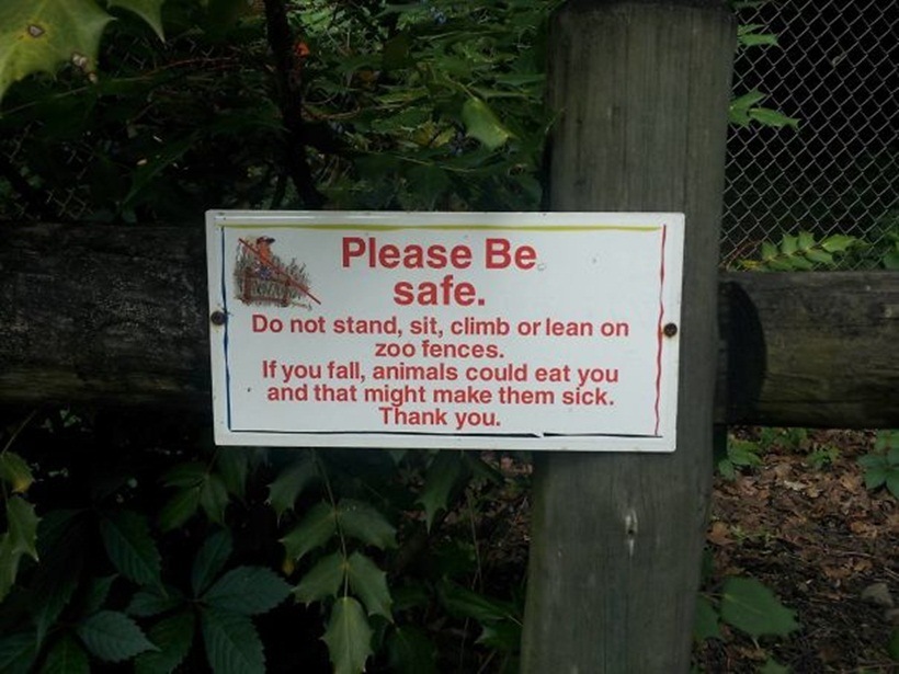 funny signs, zoo, zoo signs, funny signboards, funny zoo signboards, zoo hilarious signs, hilarious signboards, sarcastic signboards, viral news, indian express, trending news, funny news