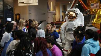 manned mars missions, Astronauts, Deep space missions, Space exploration missions, emergency medical procedures