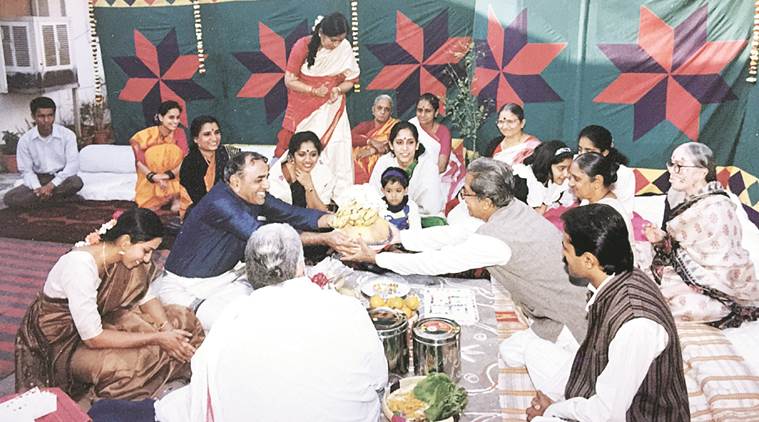 barsati chappal ladies