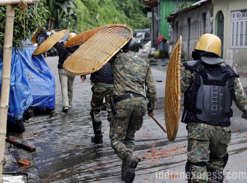 Darjeeling violence, Darjeeling agitation, Darjeeling Gorkhaland demand, GJM, Gorkhaland, GJM supporters versus police, Bimal Gurung