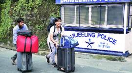 Darjeeling unrest, Darjeeling indefinite strike, Darjeeling Bandh, Gorkhaland, Darjeeling school shut, Gorkha Janmukti Morcha, indian express news