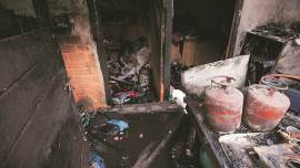 Family killed in Fire, Fire in delhi, Delhi law and order news, Delhi news, latest news, India news, National news,