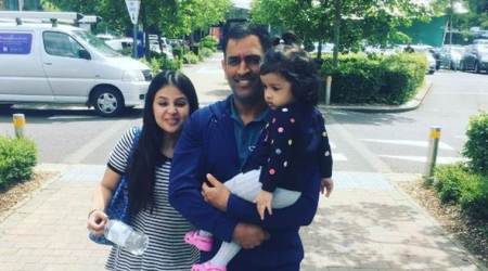 ms dhoni, dhoni, mahendra singh dhoni, sakshi, sakshi dhoni, ziva, icc champions trophy 2017, champions trophy, cricket, sports news, indian express