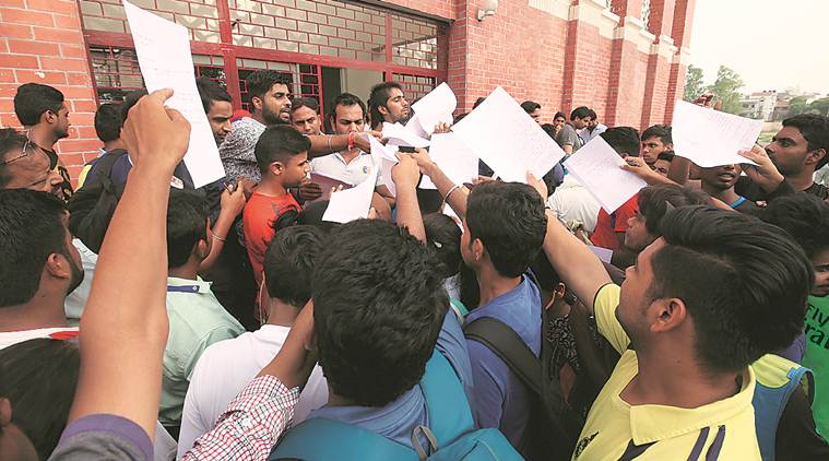 DU 7th cutoff list 2019, du seventh cutoff 2019, du cut off 2019, delhi university seventh 7th cut-off list 2019, du admissions 2019, college admissions 2019, du.ac.in, education news