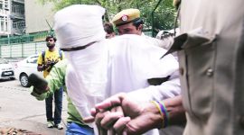 e-rickshaw driver murder case, Delhi e-rickshaw driver murder, DU students held for murdering e-rickshaw driver 