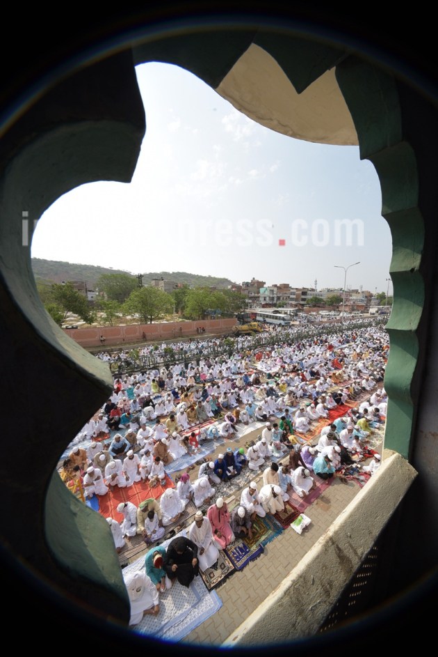 Eid, Eid 2017, India Eid Celebration, Eid Celebration, Eid-Al-Ftr, Eid Celebration, India Celebrates Eid, India Eid-Al-Ftr, Kashmir Eid, Haryana Eid, India News, Indian Express, Indian Express News