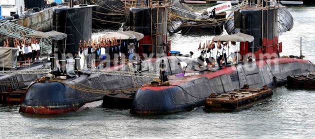 international yoga day, yoga day, yoga, INS viraat, INS viraat yoga, submarine INS Sindhughosh yoga, mumbai yoga