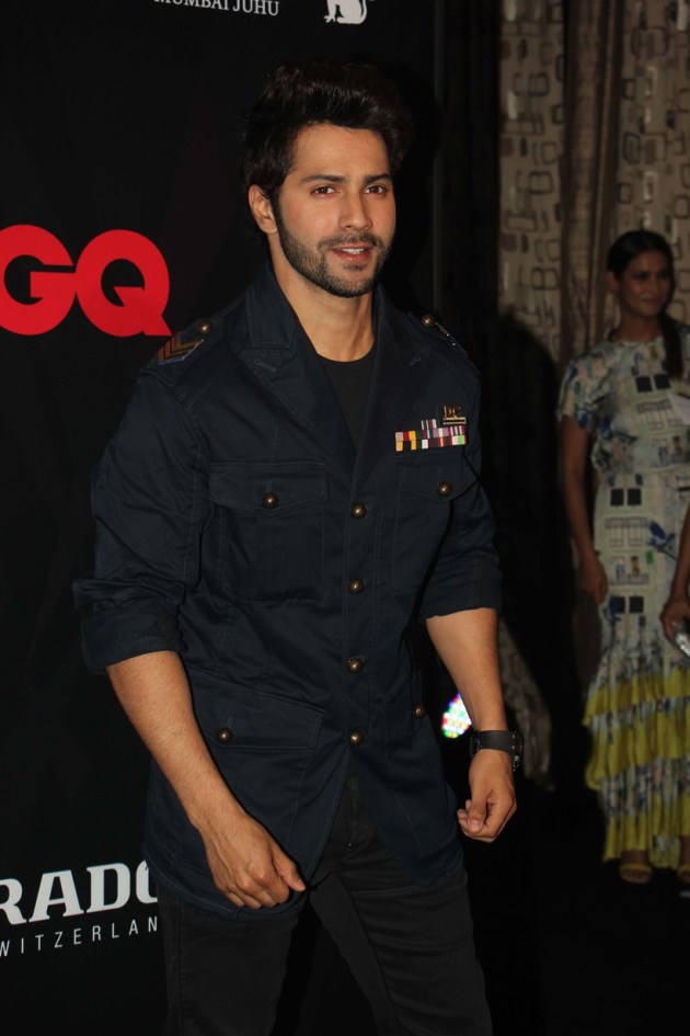 Shraddha Kapoor, Sayani Gupta, Arjun Kapoor, varun dhawan, GQ Best Dressed 2017 red carpet, celeb style, bollywood fashion, indian express, indian express news