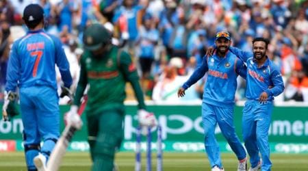 kedar jadhav, virat kohli, ms dhoni, indian express