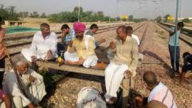 rural rajasthan, agriculture, rajasthan farmers, socio economics rajasthan, agrarian economy rajasthan, job sector, jaipur, Sri Ganganagar, sikar, indian express