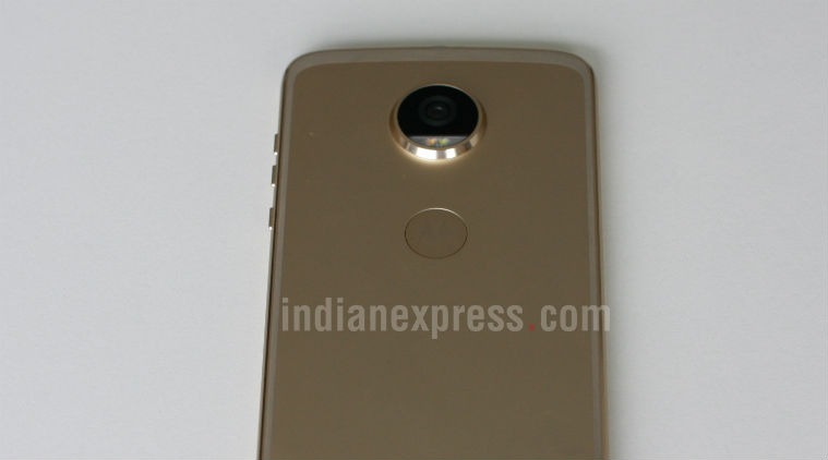 Moto Z2 Play, Moto Z2 Play review, Moto Z2 Play price in India, Motorola, Moto Z2 Play features