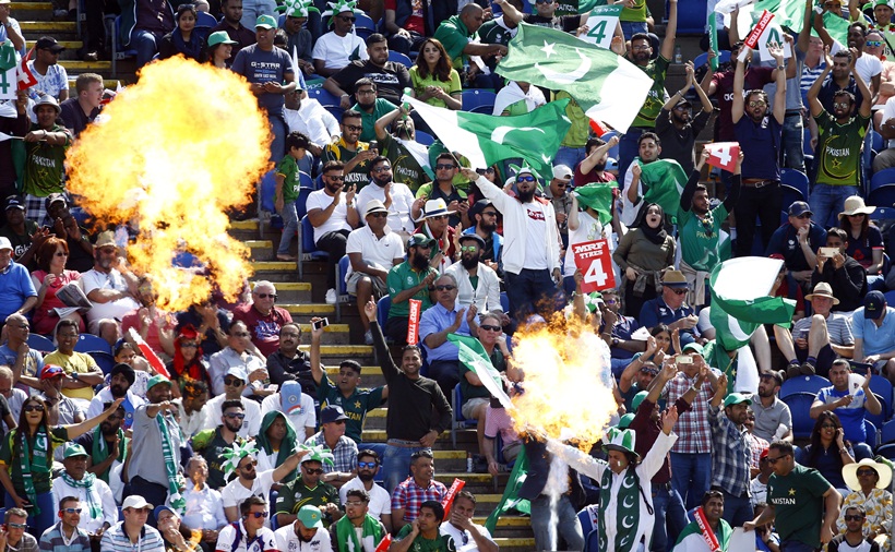 Pakistan vs England, Pak vs Eng, Hasan Ali, Rumman Raees, ICC Champions Trophy 2017, Cricket photos, Pak vs Eng photos, Indian Express