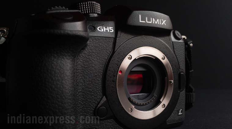 Panasonic Lumix DMC-GH5 review, Panasonic Lumix DMC-GH5 camera, Lumix DMC-GH5 camera, Lumix DMC-GH5 camera review, Lumix DMC-GH5 features, Lumix DMC-GH5 price in India, Lumix DMC-GH5 specs, Lumix DMC-GH5 Lens, Lumix DMC-GH5 Lens kit
