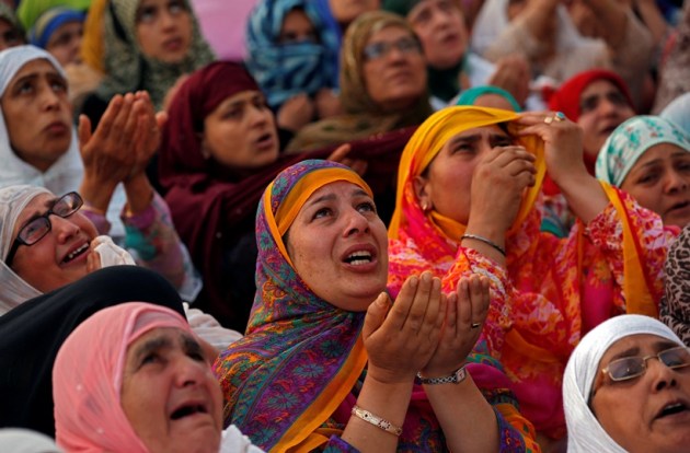 Muslims Getting Rashan Ramadan 2017: How Muslims around the world are observing the holy month ...