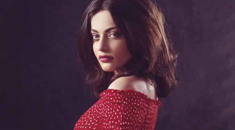 759px x 422px - Aishwarya Rai lookalike Sneha Ullal left films due to severe illness,  stayed away for 4 years. See photos | Entertainment News,The Indian Express