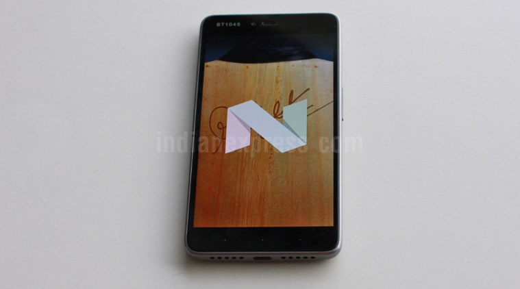 Smartron, Smartron srt.phone, Srt phone review, Sachin phone review, Sachin Tendulkar phone, SRT.phone full review, Srt phone review specs, SRT phone full specifications, SRT phone price in India