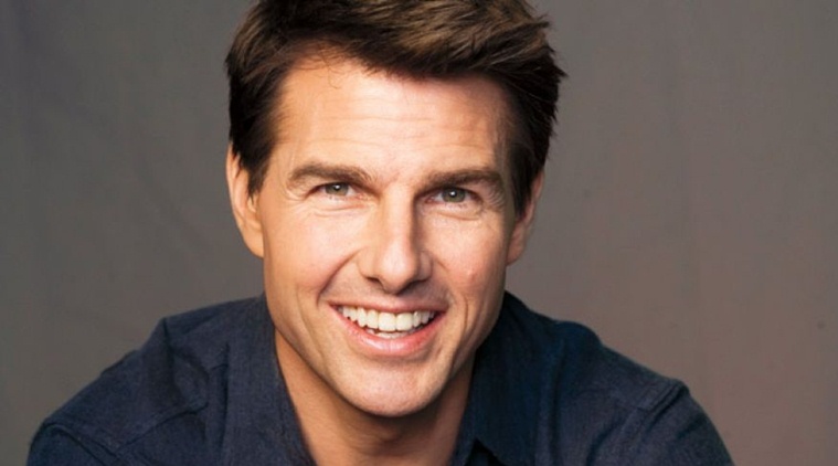 Tom Cruise in Short Hair Style  1700x1274 resolution wallpaper