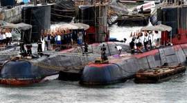 international yoga day, yoga day, yoga, INS viraat, INS viraat yoga, submarine INS Sindhughosh yoga, mumbai yoga