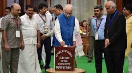 presidential polls, presidential election, Ram Nath Kovind, Meira Kumar, LK Advani, Advani presidential poll memes, advani president memes, advani president poll jokes, viral news, indian express, india news