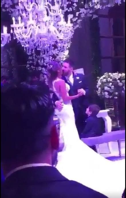Lionel Messi, Messi marriage, Messi Antonella Roccuzzo wedding, Antonella Roccuzzo Lionel Messi wedding photos, Messi wedding photos, indian Express