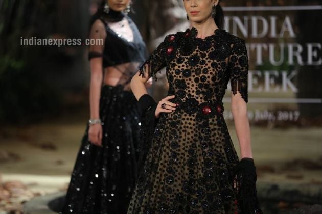 Tarun Tahiliani, India Couture Week 2017, India Couture Week, Tarun Tahiliani bridal collection, Tarun Tahiliani ICW 2017, Indian Express, Indian Express News