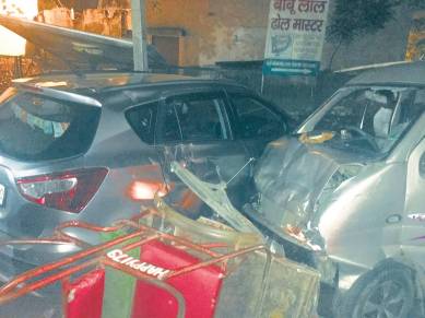 Delhi crimes, delhi car accident, delhi road accident, delhi police, india news
