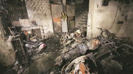 delhi fire, seemapuri fire, shahdara fire, fire in seemapuri building, delhi news, latest news, indian express