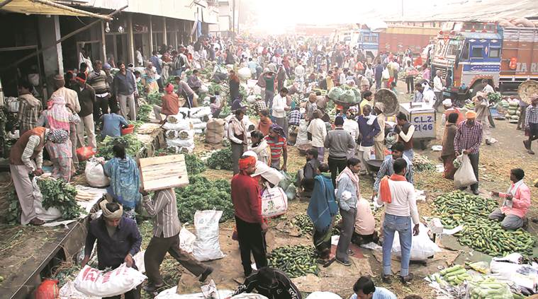 Demonetization Farmers, Demonetization Farmers protest, Demonetization agriculture, Harish Damodaran, Rajiv Kumar, Swarajya magazine, Farmers suicides