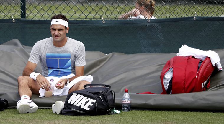 Roger Federer poised for record Wimbledon triumph