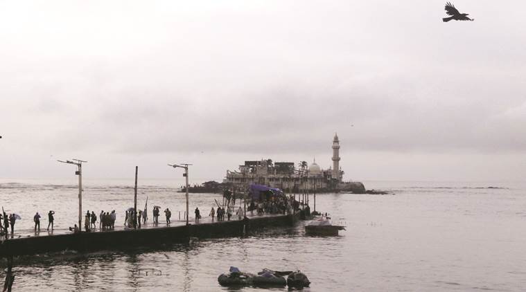 haji ali, haji ali encroachment, india jnew