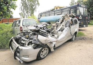 Crime news, India news, National news, Latest news, India news, National news, Latest news, road accident news, hit and run caes,